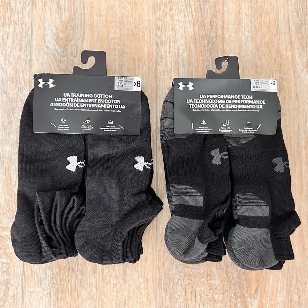 2 UA Unisex socks✨